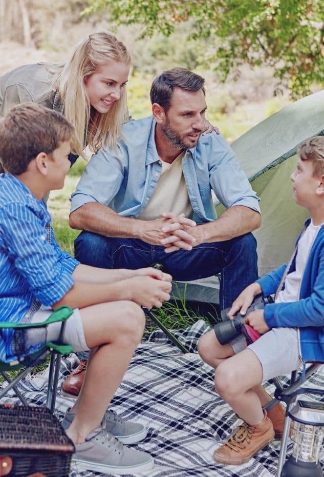 camping les chenes verts famille en tente